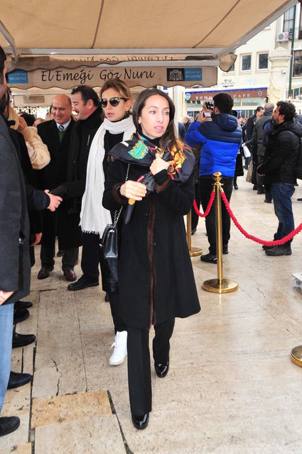 BANU TARAKÇIOĞLU 