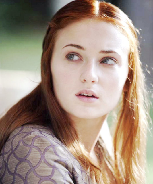 Sophie Turner Game of Thrones ile genç erkeklerin yeni gözdesi haline geldi.