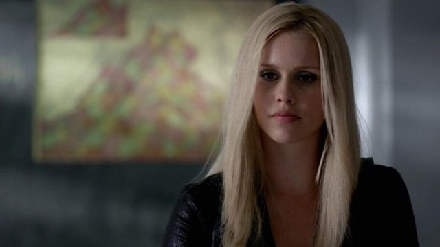 Claire Holt The Vampire Diaries dizisiyle gönülleri fethettikten sonra The Originals ile en büyük yükselişini gerçekleştirmiştir.