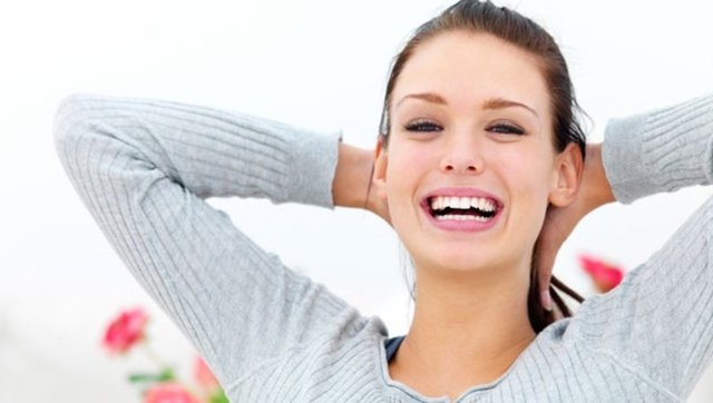 Operasyon sonrasında ilgili bölgede ödeme bağlı şişlik oluşabilir. İlk 24 saat buz kompres yapılarak ödem kontrol altında tutulmalıdır. İlk hafta sigara ve alkol kullanılmamalıdır. İlk hafta asitli, acılı ve sıcak gıdalar tüketilmemelidir ve ağız hijyenine dikkat edilmelidir. Eğer reçete edildiyse ilaçlar düzenli kullanılmalıdır.