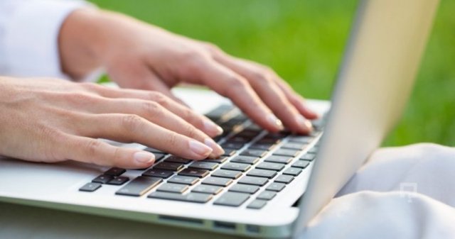 * Özellikle büro, ofis ve okullarda kalem, kitap, bilgisayar, bardak gibi özel eşyalar başkalarıyla kullanılmamasına özen gösterilmelidir. - * Beslenme ve uyku düzenine özen göstermeli özellikle C vitamininden zengin meyve-sebzeleri tüketmeye özen gösterilmelidir. -  