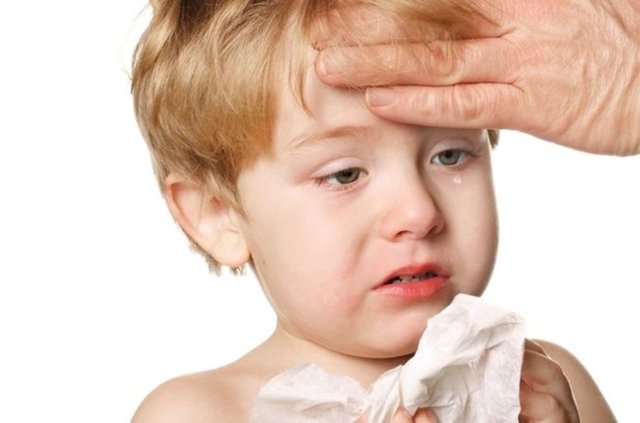 Günlük düzenli egzersiz yapmanın bağışıklık sistemi üzerinde olumlu etkisi olduğunu araştırmalarla ortaya çıkartılmıştır. Bu nedenle enfeksiyonların en sık görüldüğü kış aylarında spora ara vermeyip, düzenli bir şekilde egzersiz yapmaya devam edilmelidir. -  