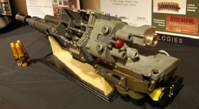 MANYETİK PATLAYICI CEPHANE (MAHEM)Adını X-Men serisinin kahramanlarından Magneto ile paylaşan silah, içindeki metali hedefe göndermek için bir manyetik alandan faydalanıyor.