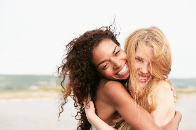 Aileleriniz sizi herkesten daha yakın buluyor.  -  