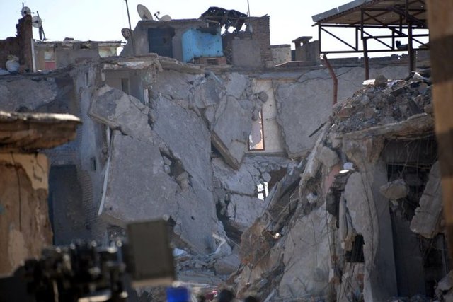 PKK'LILAR DİYARBAKIR'IN SUR İLÇESİNİ PATLAYICILARLA HARABEYE ÇEVİRMİŞTİ... İŞTE O KARELER...