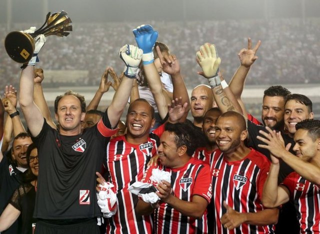 32 - Sao Paulo - Brezilya - 182,00