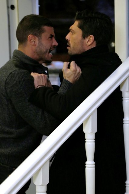 Ayşegül gizli konuşmayı duyacak mı?