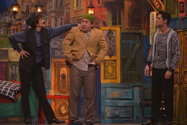 Geldim Gördüm Güldüm Show Pazartesi Show TV'de!