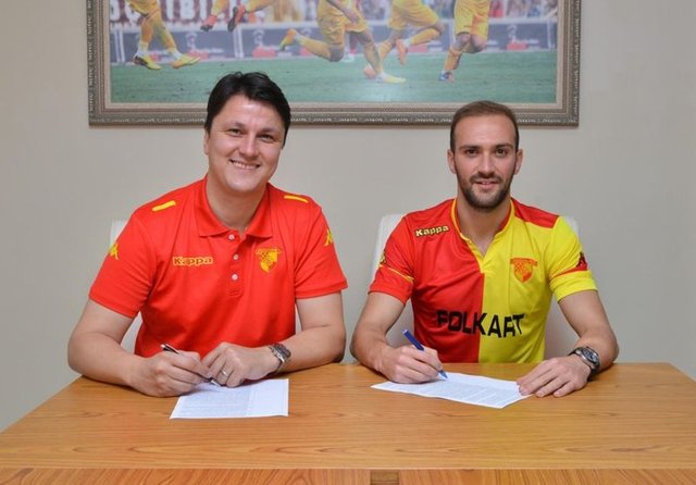 SERKAN KURTULUŞKarşıyaka==>Göztepe