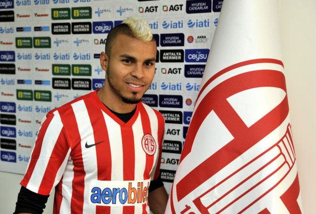 DANİLODnipro ==> Antalyaspor