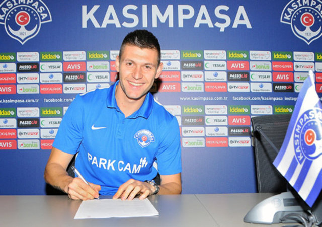 STRAHİL POPOVLitex Lovetch ==> Kasımpaşa (750 bin euro)