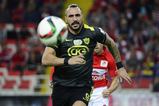 HUGO ALMEİDAAnzhi ==> Hannover 96