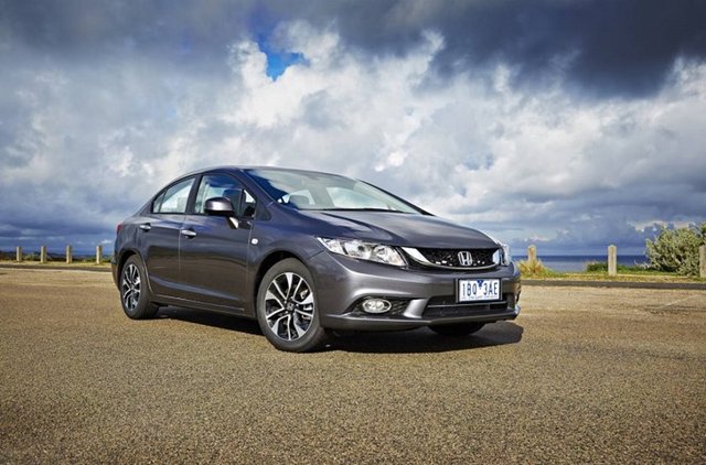 Marka: HONDAModel: CIVICSegment: C1Toplam Satış: 10865