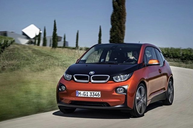 Marka: BMWModel: i3Segment: D1Toplam Satış: 83
