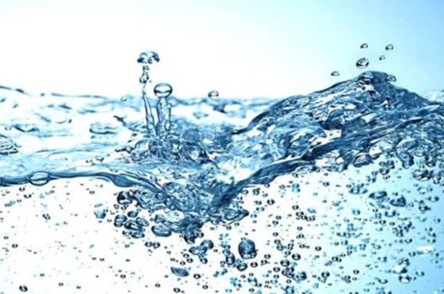 HABERTURK.COM / SAĞLIK SERVİSİ - Su, yaşamın temel yapı taşlarından biridir ve sağlık açısından da oldukça yararlıdır... İşte günlük su alımını artırmak için bilmeniz gereken o faydalar... 