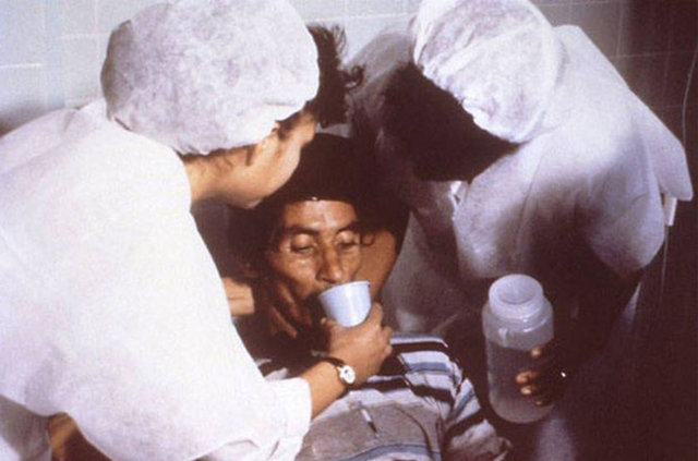 Vücutta hidrasyonun yeterli olmaması hastalığa yol açar. Hücreler su ile beslenmediğinde vücutta tutarsızlıklar oluşuyor ve vücut hastalıklara karşı daha açık vaziyette bulunuyor.