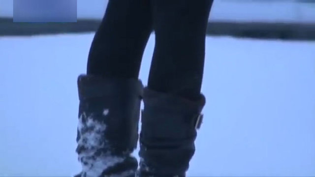 Ve sonunda sadece iki istasyonluk hattı düzenli olarak kullanan tek bir kişi kaldı: Lise öğrencisi bir kız.