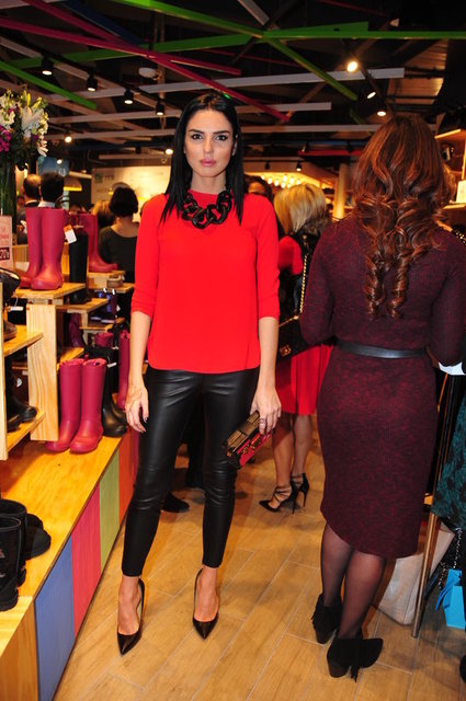 BURCU ZİYAL