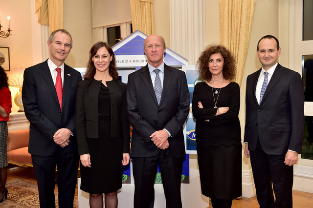 LEIGH TURNER, NURTAÇ AFRİDİ, JEFFVANDER EEMS, ZUHAL ŞEKER,  CEM KARAKAŞ