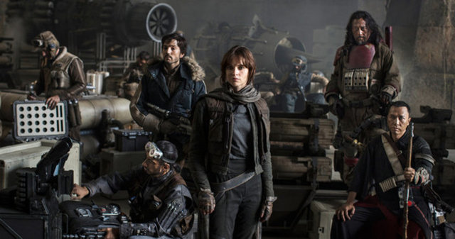  33-Rogue One: A Star Wars Story -  Neyin nesidir?: Disney'in 'Star Wars' evreninden bambaşka karakterlerin hikayesine giriş bileti… Üçüncü ile dördüncü filmin arasında olanları mercek altına alan eserde, Felicity Jones, Diego Luna, Forest Whitaker, Donnie Yen ve Mads Mikkelsen rol alıyor. Yönetmen ise "İstila" ve "Godzilla" ile bilinen Gareth Edwards. -  Vizyon tarihi: 16 Aralık -  
