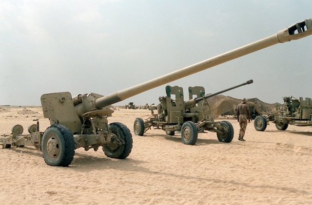 Type 59-1 Sahra topu - DAEŞ'in, 27 kilometre menzile sahip bu silahları Irak ve Suriye ordu cephanesinden çaldığı düşünülüyor.