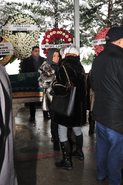 MERAL KOSİF