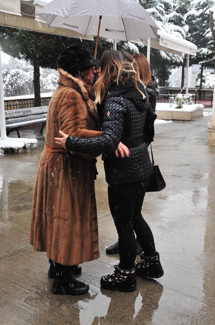 HANDE GAMGAM