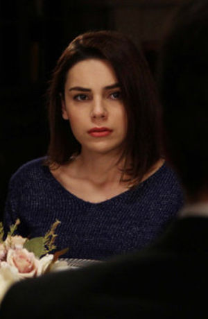 Mayıs Kraliçesi 10. Bölüm Foto-Romanı