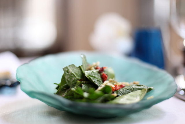 Roka: Bolca demir ve C vitamini içeren roka, alyuvarlar için iyidir. Ayrıca, cinsel gücü de artırır.