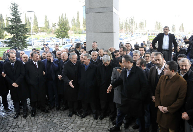 MHP Genel Başkanı Devlet Bahçeli, 15 Ocak'ta anjiyo olduğu hastaneden taburcu edildi.
