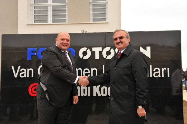 MUSTAFA KOÇ