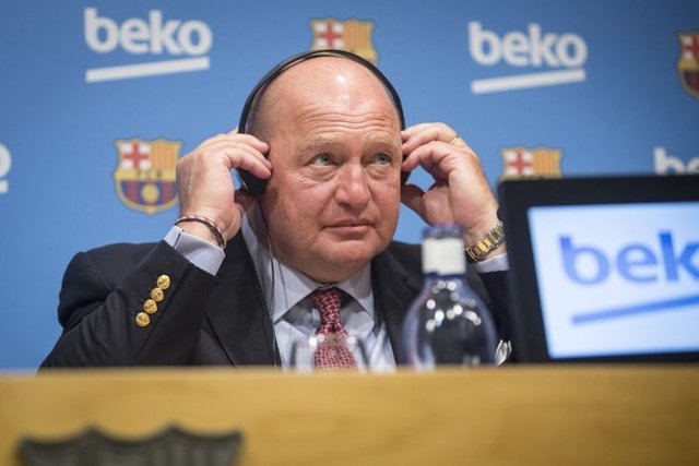 MUSTAFA KOÇ