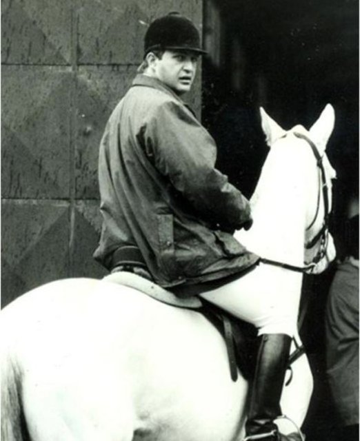MUSTAFA KOÇ