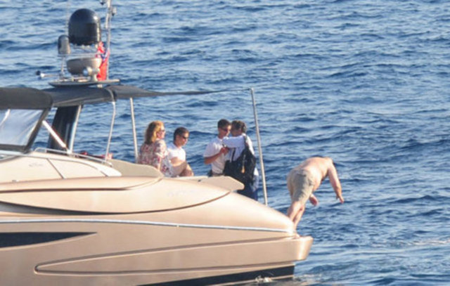 MUSTAFA KOÇ