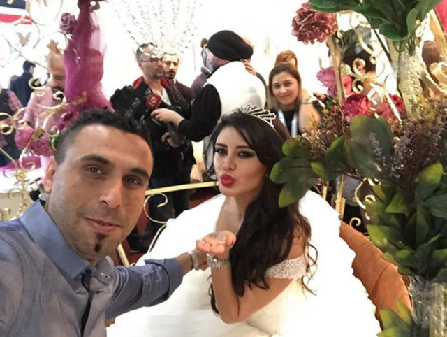 EBRU POLAT - Olmaz evlenemem