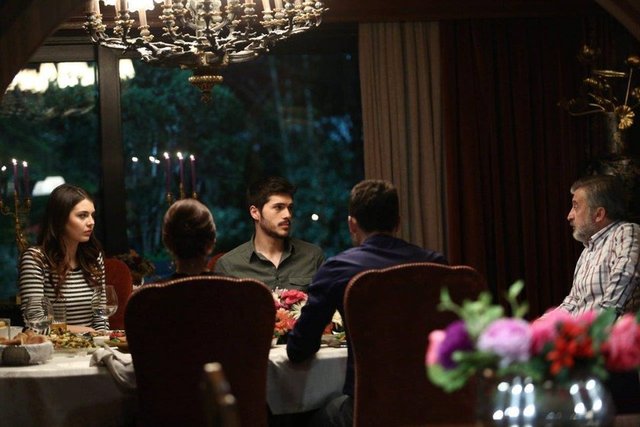 Acı Aşk 7. Bölüm Kamera Arkası Fotoğrafları