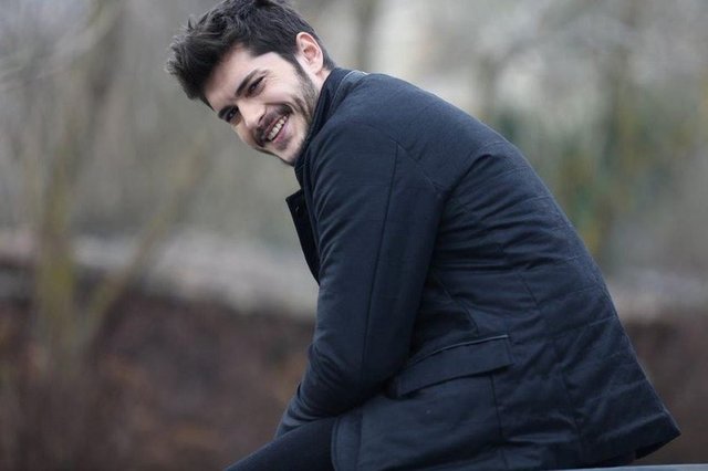 Acı Aşk 7. Bölüm Kamera Arkası Fotoğrafları