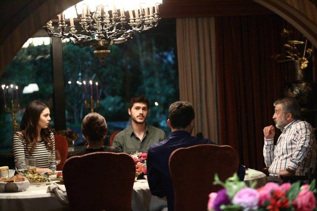 Acı Aşk 7. Bölüm Kamera Arkası Fotoğrafları