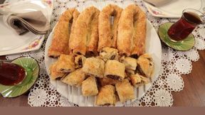 Çay Saati Menüsünden "Baklava Yufkasından Çıtır Börek"