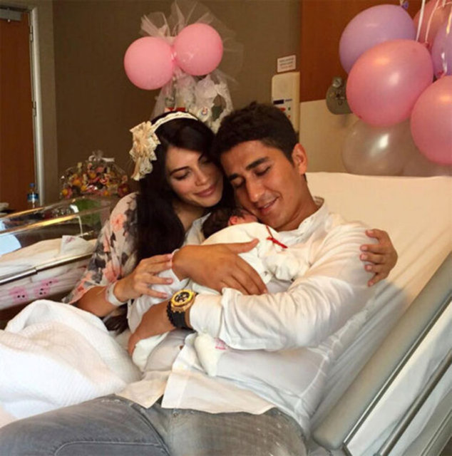 Hindistan ve Aslan 2016 başında sürpriz bir kararla yollarını ayırdı.