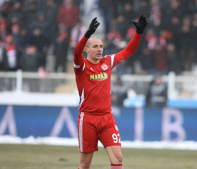 Aatif Chahechouhe - Medicana Sivasspor