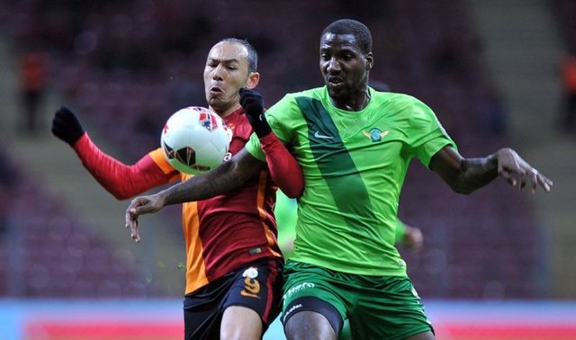 Douglao - Akhisar Belediyespor