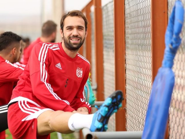 Ümit Kurt - Medicana Sivasspor > Çaykur Rizespor