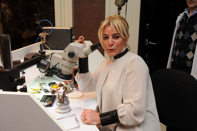 NEŞE SERT