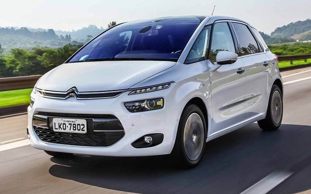 Marka: CITROENModel: C4 PİCASSOSegment: C4Toplam Satış: 29