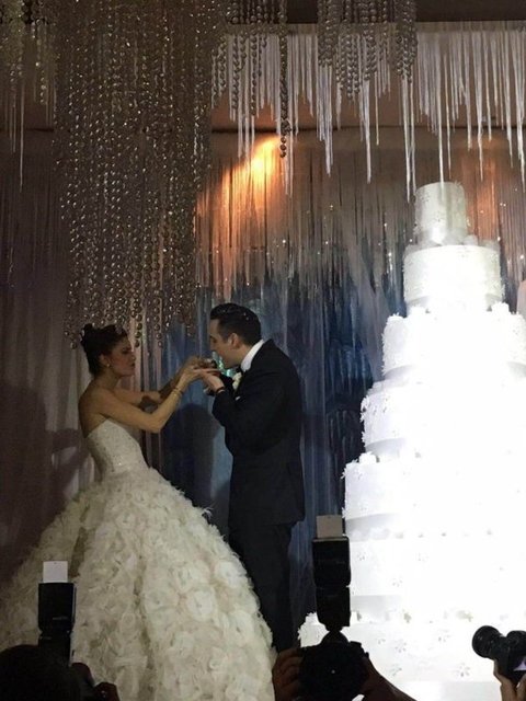 ALİ ESAT KUTMANGİL - DİLARA ALTINKILIÇ
