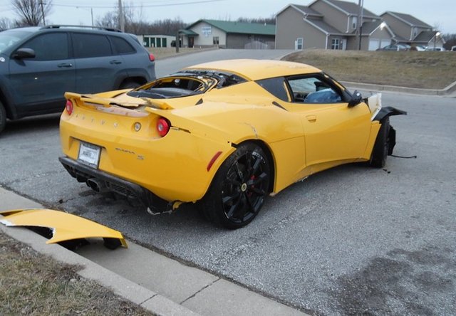 Lotus Evora