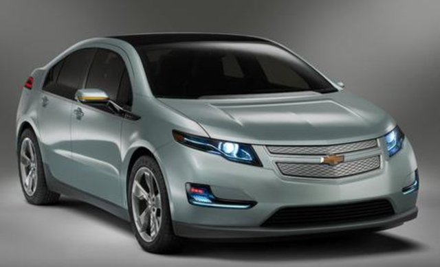 Chevrolet Volt - Satış adedi: 15393Fiyatı: 27.495 dolar