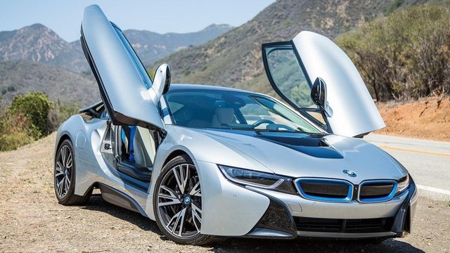 BMW i8 - Satış adedi: 2265Fiyatı: 133.657 dolar