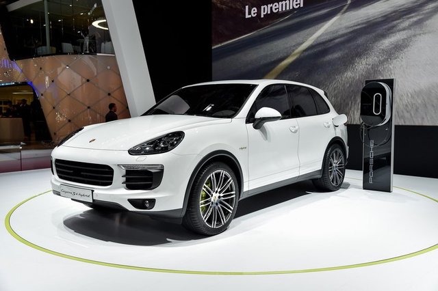 Porsche Cayenne S-E - Satış adedi: 1103Fiyatı: 72.859 dolar